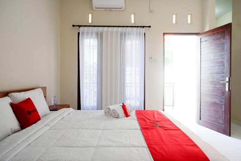 Reddoorz Near Mertasari Beach Denpasar Extérieur photo